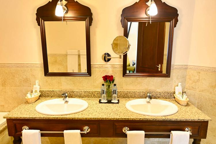 The Midland Hotel  | Nakuru | 5